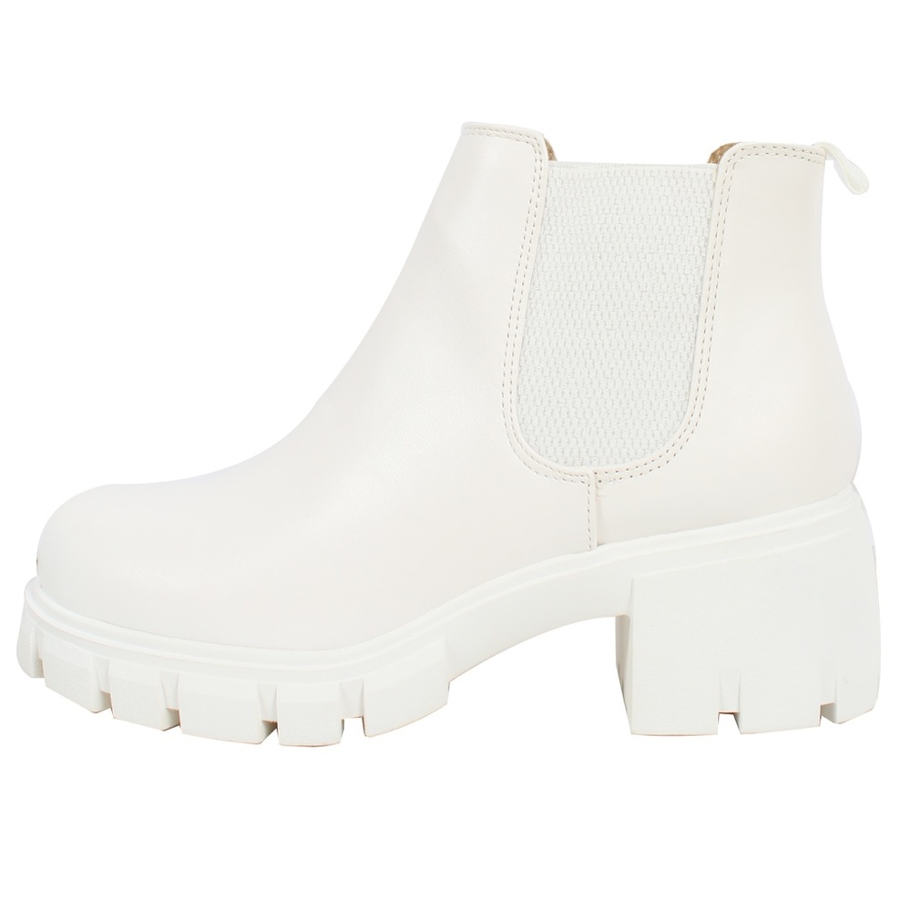 White Faux Leather Chelsea Pull On Lug Ankle Boots